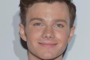 Twitter-Eintrag eine Lüge: Chris Colfer weiterhin bei "Glee"