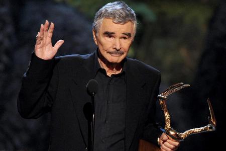 Burt Reynolds begleicht seine Schulden nicht Burt Reynolds begleicht seine Schulden nicht