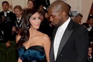 Kim Kardashian: Kanye West nimmt ihr die Luft zum atmen