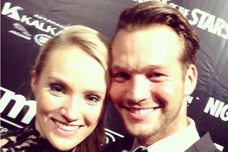 Anna und Marvin turteln auf einer Veranstaltung in Aschaffenburg