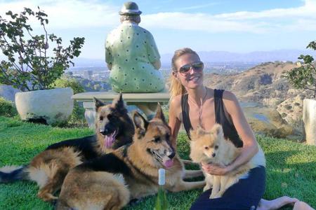 Heidi Klum macht auf Instagram und Co. Werbung für den Wein ihres Vaters Heidi Klum macht auf Instagram und Co. Werbung für den Wein ihres Vaters