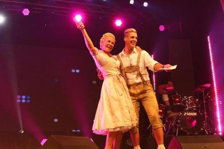 Claudia Effenberg und Norman Langen bringen die Stimmung zum Kochen! Claudia Effenberg und Norman Langen bringen die Stimmung zum Kochen!