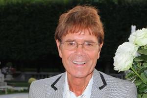 Missbrauchs-Verdacht: Sir Cliff Richard von Polizei befragt