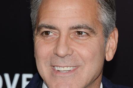 Die Frauen liegen ihm zu Füßen: Hollywood-Star George Clooney