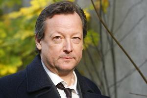 Matthias Brandt: "Bei Liebeskummer leiden Männer etwas stiller"