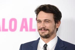 James Franco raucht kein Marihuana