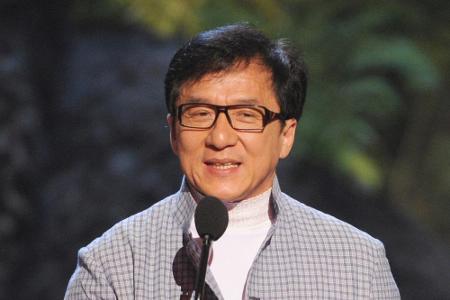 Jackie Chan empfindet wegen dem Vergehen seines Sohnes Wut und Scham Jackie Chan empfindet wegen dem Vergehen seines Sohnes Wut und Scham