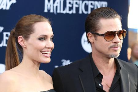 Angelina Jolie und Brad Pitt haben nicht nur im Beruf viel um die Ohren Angelina Jolie und Brad Pitt haben nicht nur im Beruf viel um die Ohren
