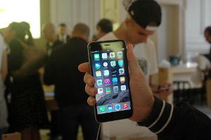 Kommt nächstes Jahr das iPhone 6 mini?