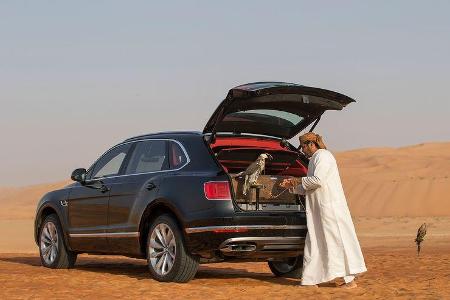 05/2017 Bentley Bentayga Falconry