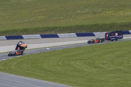 Red Bull - Camping-Rennen - Max Verstappen vs. Daniel Ricciardo - Spielberg - 2017