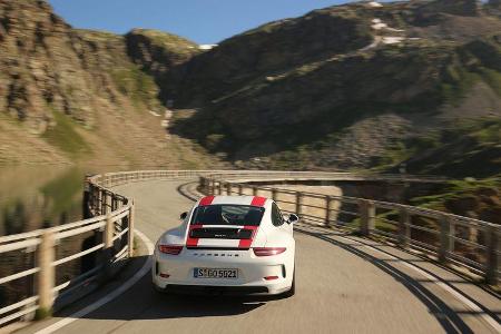 Porsche 911 R - Sportwagen - Sechsganghandschaltung - Saugmotor - Boxer - Test