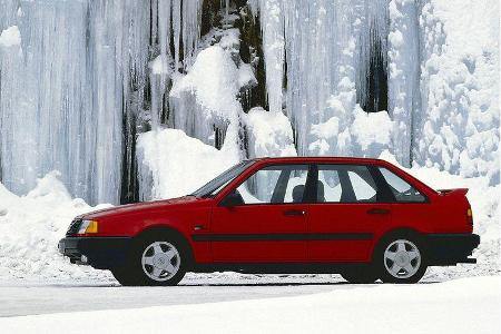 Volvo 440, 1990