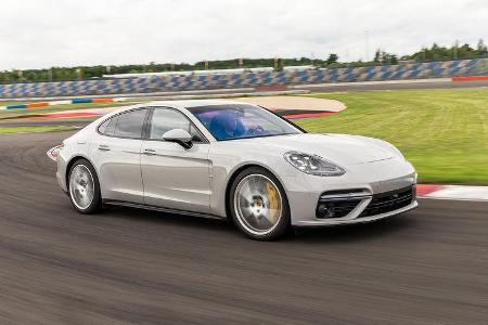 Porsche Panamera Turbo