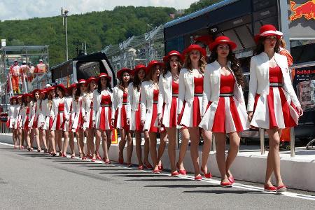 Grid Girls - Formel 1 - GP Russland 2017