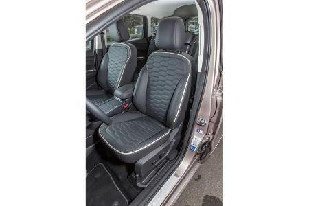 Ford Kuga 2.0 TDCi 4x4, Fahrersitz