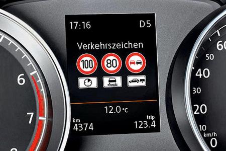 VW Verkehrszeichenerkennung