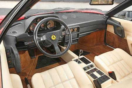 Ferrari GTB Turbo, Cockpit