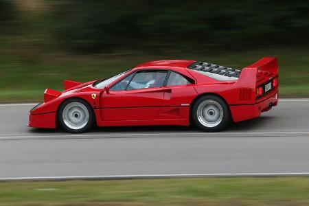 Ferrari F40, Seitenansicht
