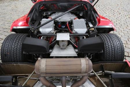 Ferrari F40, Motor