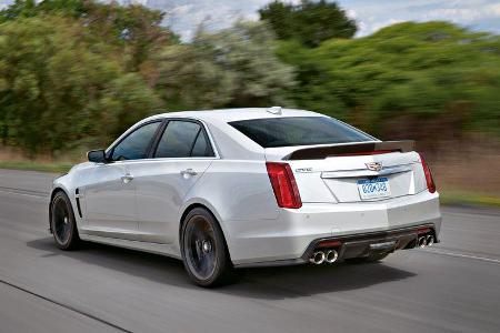 sport auto Award 2017 - E 049 - Cadillac CTS-V