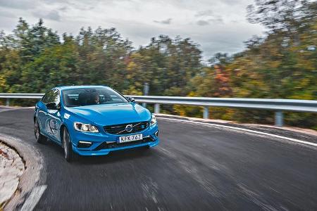 sport auto Award 2017 - E 055 - Volvo S60 Polestar