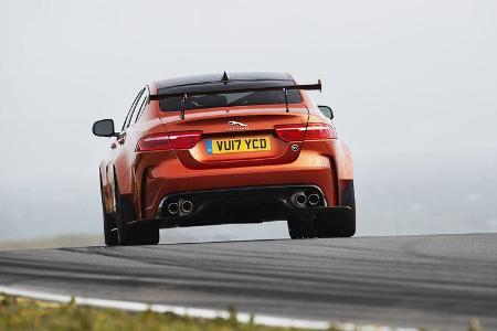 Jaguar XE SV Project 8, SVO, Power-Limousine