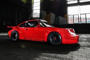 DP Motorsport Porsche 911 RS 3.5 Red Evolution