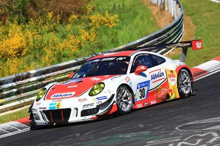 24h-Rennen Nürburgring 2017 - Nordschleife - Startnummer 30 - Porsche 911 GT3 R - Frikadelli Racing - Klasse SP 9
