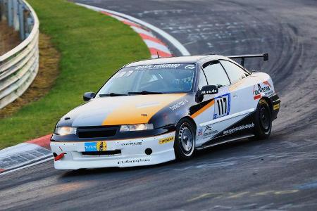24h-Rennen Nürburgring 2017 - Nordschleife - Startnummer 117 - Opel Calibra - Sponsor: TJ-Racing-Team - Klasse SP 3