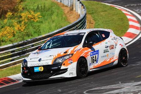 24h-Rennen Nürburgring 2017 - Nordschleife - Startnummer 164 - Renault Megane RS - rent2Drive-Familia-racing - Klasse V2T