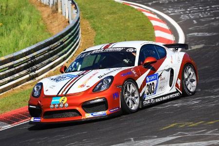 24h-Rennen Nürburgring 2017 - Nordschleife - Startnummer 303 - Porsche Cayman GT4 CS - Schmickler Performance - Klasse Cup 3