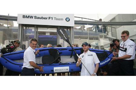 Unpassend: Heidfeld bekam einen Dreijahresvertrag im Kanu-Team des BMW-Werkes in München.