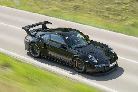 Porsche 911 GT2 RS 991 (2)