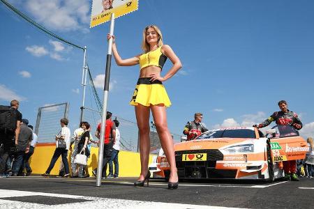 Grid Girls - DTM Budapest - 2017