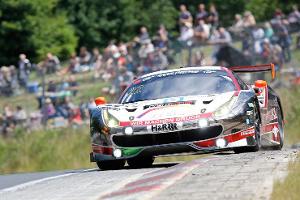 Erster Sieg für Wochenspiegel-Ferrari