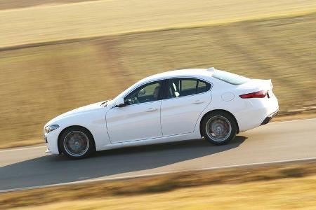 Alfa Romeo Giulia 2.2 D, Seitenansicht