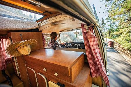 VW T2, Westfalia Camper, Rocky Mountains, Doormobil