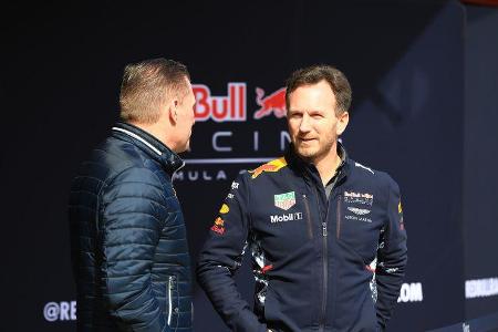 Jos Verstappen & Christian Horner - Red Bull - Formel 1 - Test - Barcelona - 2. März 2017