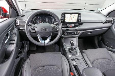 Hyundai i30 1.0 T-GDI, Cockpit