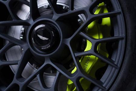 03/2017 Aston Martin AMR Vantage