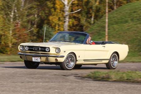 Ford Mustang V8, Seitenansicht