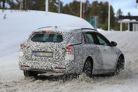 Opel Insignia Country Tourer Erlkönig