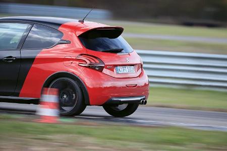 Peugeot 208 GTi by Peugeot Sport