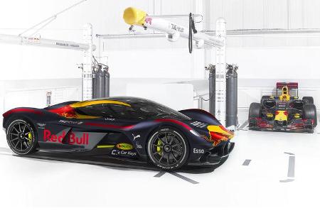 Aston Martin Valkyrie RB001 . Red Bull RB13 - Lackierung