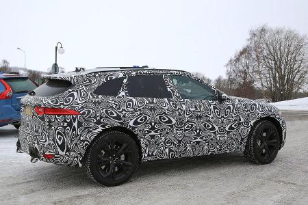 Jaguar F-Pace SVR Erlkönig