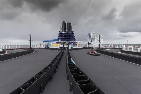 Norwegian Joy Kartbahn