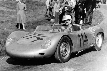 Der legendäre Wolfgang Graf Berghe von Trips holte für Porsche im 718 RSK Spyder in der Saison 1958 den ersten Titel bei der...