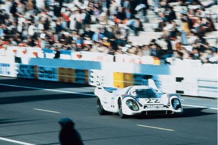 Bei den 24 Stunden von Le Mans 1971 stellte das Siegerduo Helmut Marko/Gijs van Lennep einen Distanzrekord von 5.335 Kilomet...