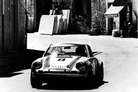 Die letzte Targa Florio auf der originalen Strecke über öffentliche Straßen wurde 1973 ausgetragen. Es siegten Herbert Mülle...